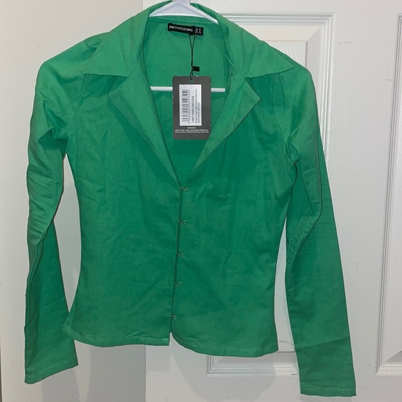 Womens New Pretty Little Thing Green Linen Feel Fitted Hook and Eye Shirt - Picture 4 of 8